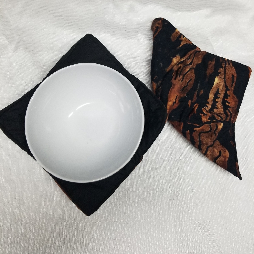 2 Bowl Cozies, Soup Bowl Holders Cotton Handmade NWTAG
